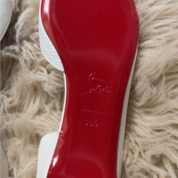 SOLD - Picture 4 of 5